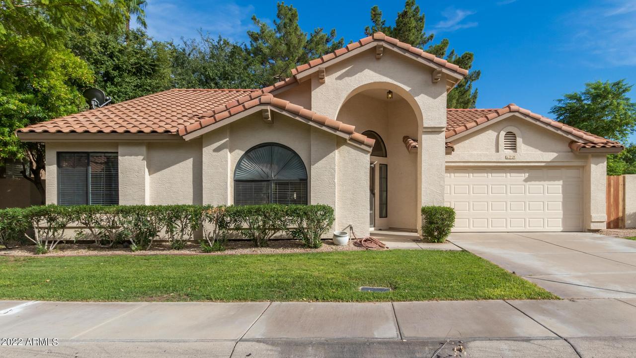 179 W Knox Rd., Tempe, AZ 85284