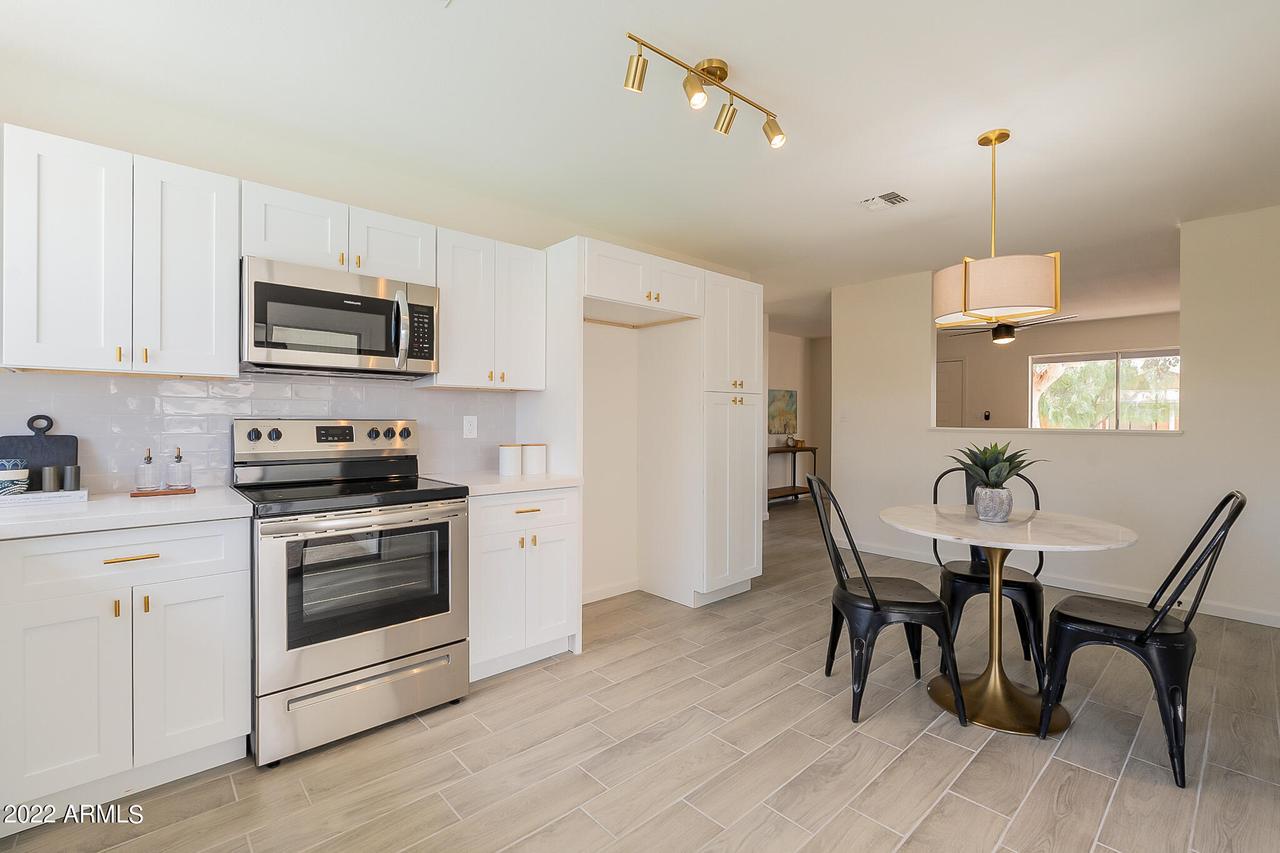 715 E Hackamore St., Mesa, AZ 85203
