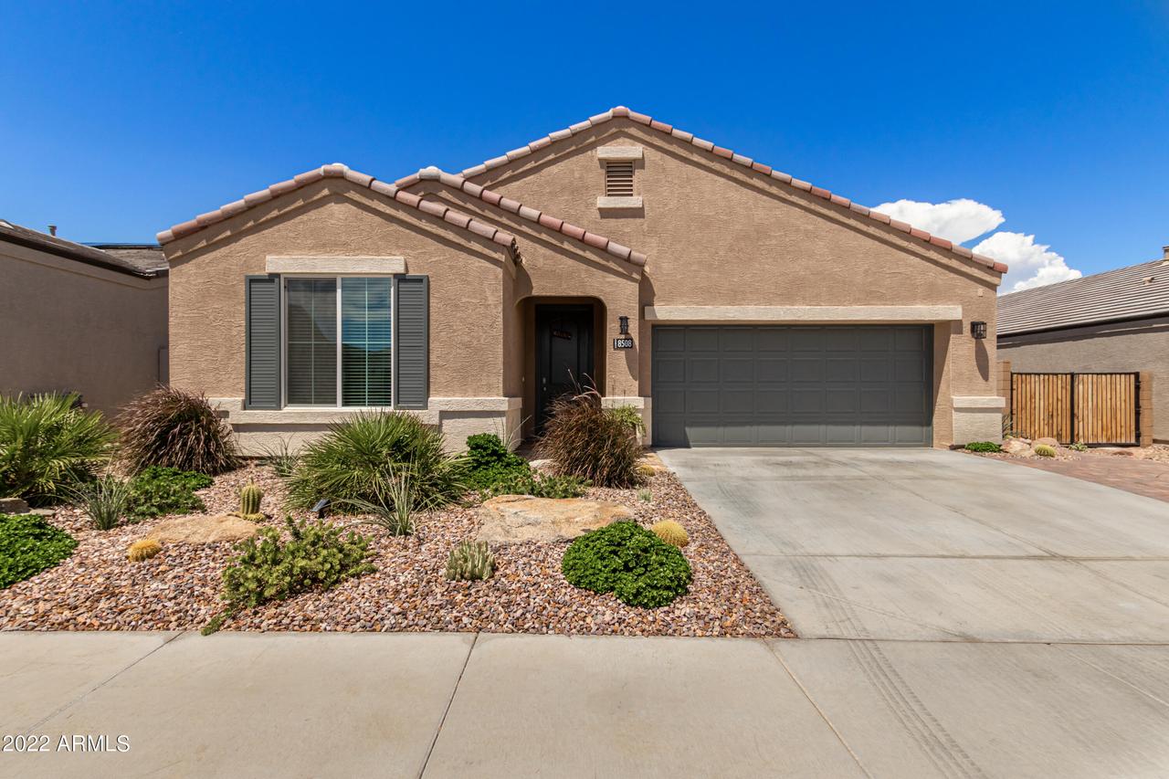 8508 W Rushmore Way, Florence, AZ 85132