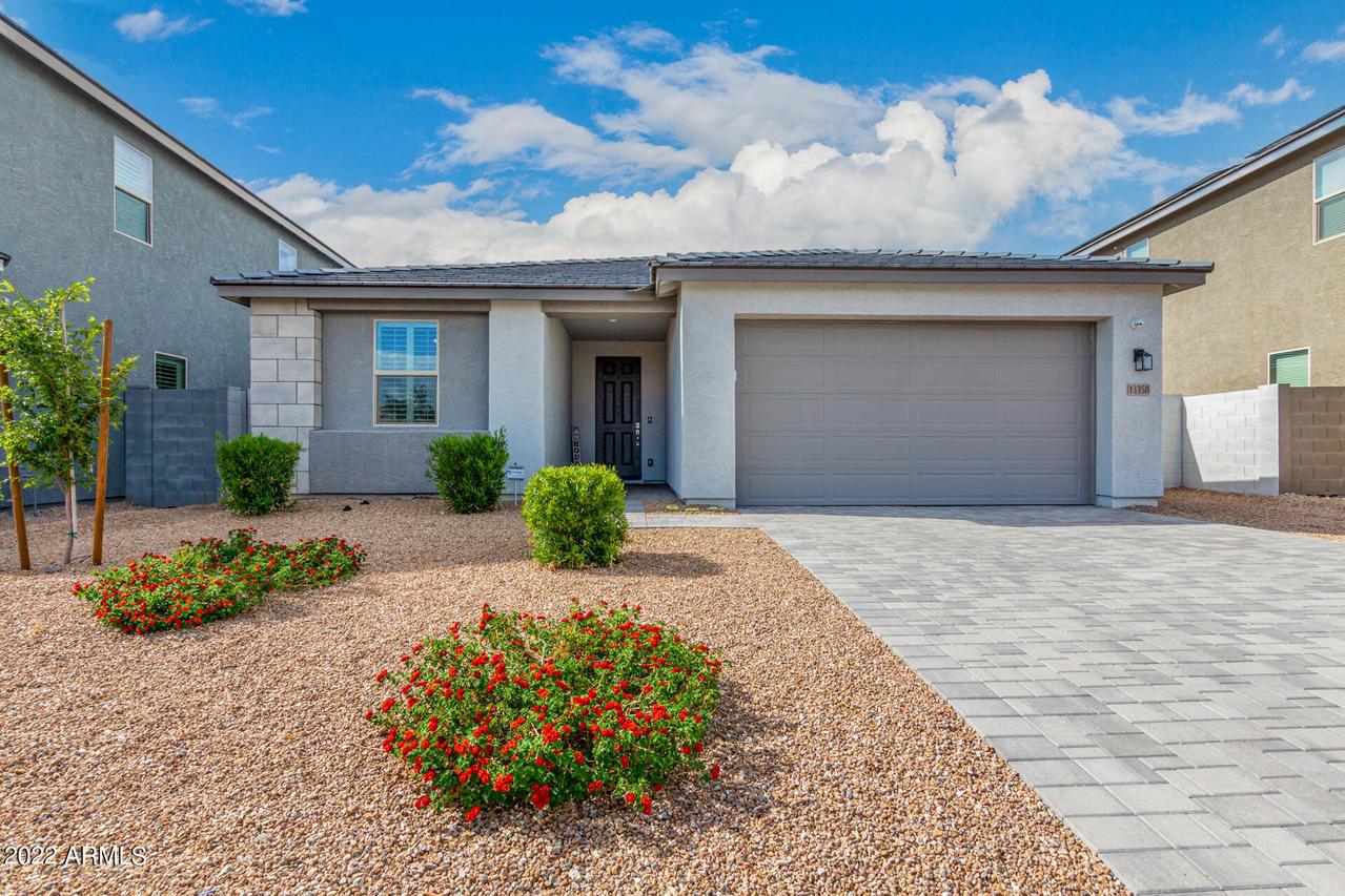 13358 W Briles Rd., Peoria, AZ 85383