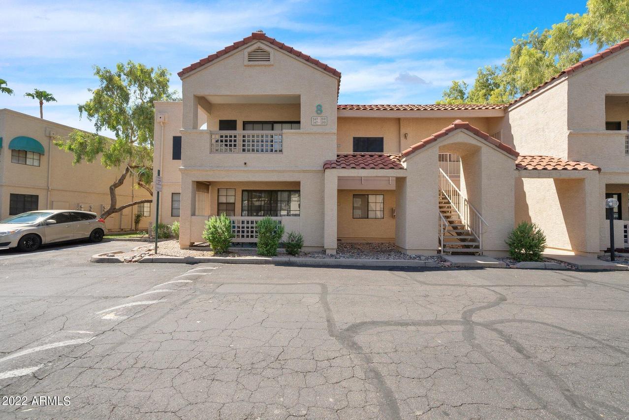 2855 S Extension Rd. #247, Mesa, AZ 85210