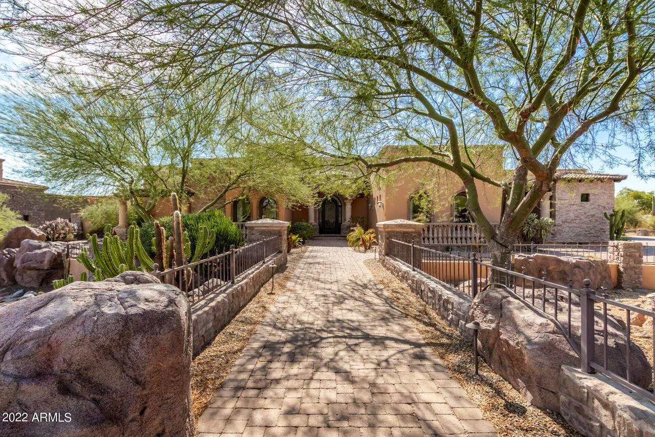 3314 N 88th Pl., Mesa, AZ 85207