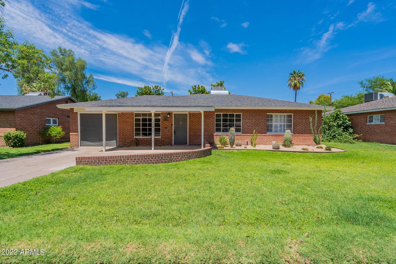 2524 E Glenrosa Ave., Phoenix, AZ 85016
