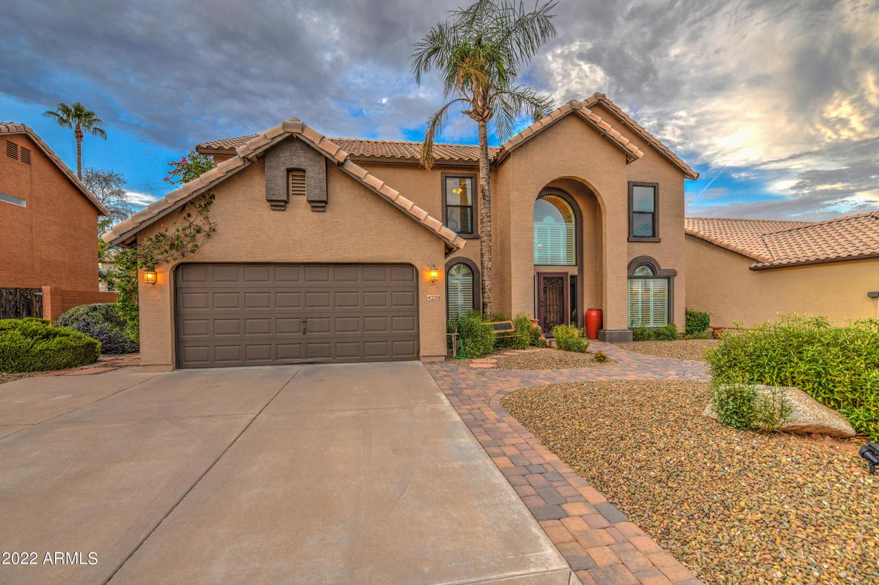 4220 E Wescott Dr., Phoenix, AZ 85050
