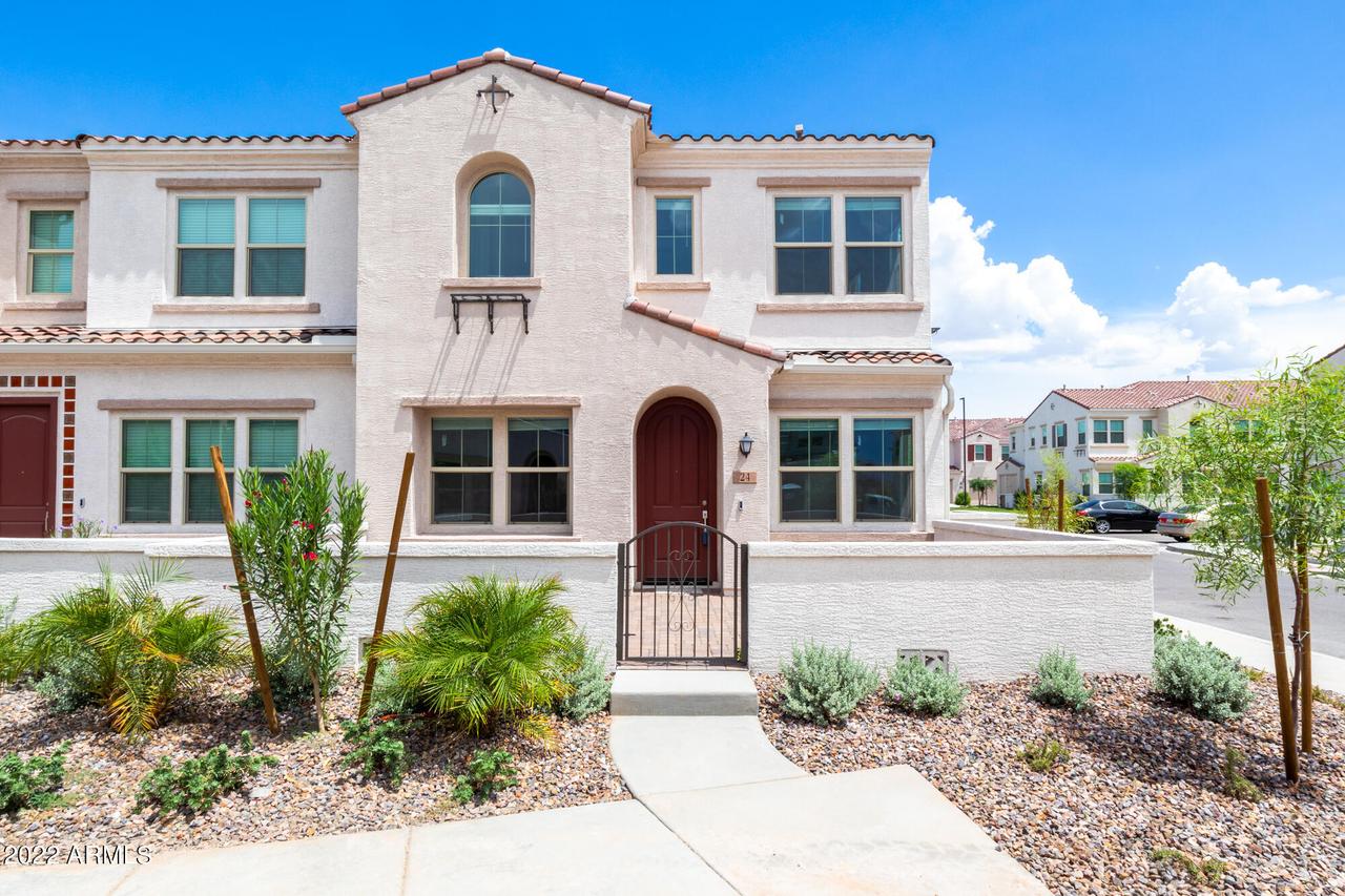 4077 S Sabrina Dr. #24, Chandler, AZ 85248