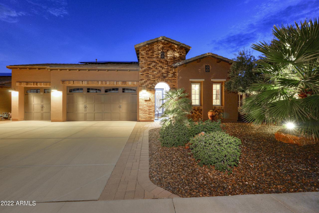 28572 N 127th Ln., Peoria, AZ 85383