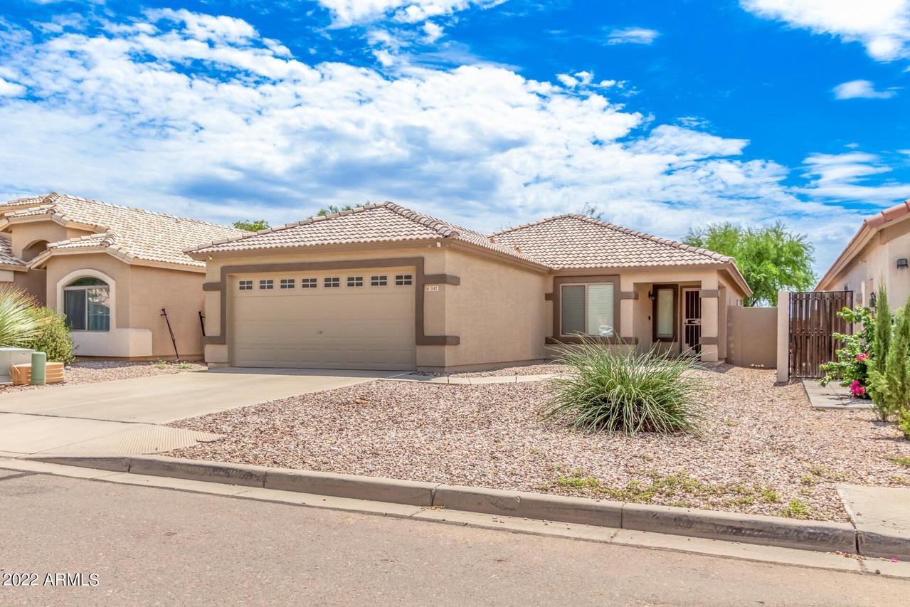 1147 E Elm Rd., San Tan Valley, AZ 85140
