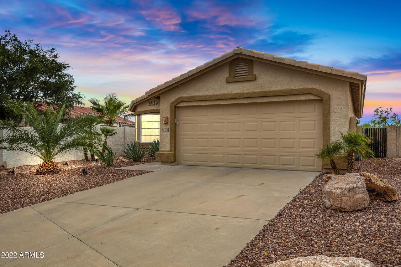 18084 N Coyote Lakes Pkwy., Surprise, AZ 85378