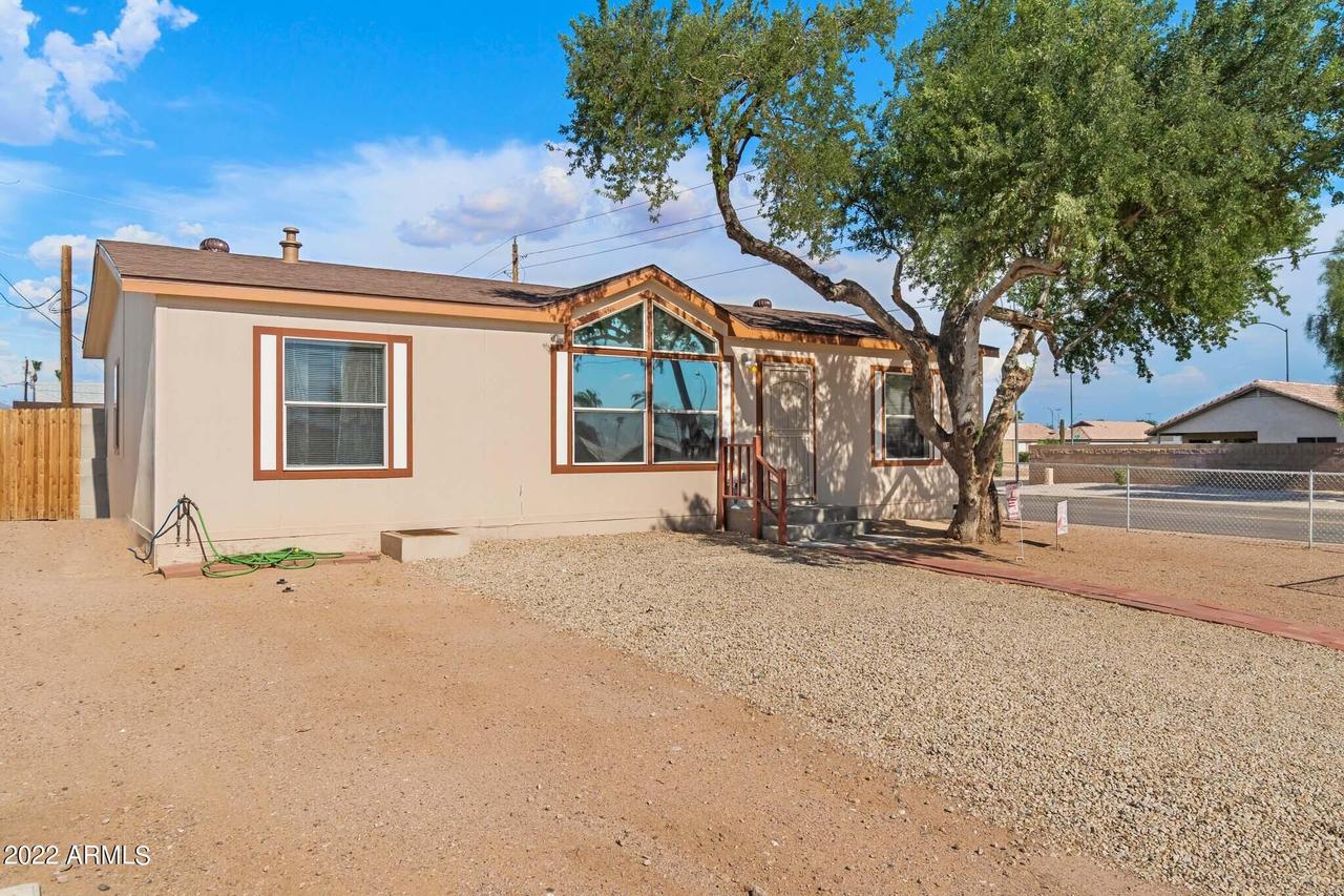 549 S 99th St., Mesa, AZ 85208
