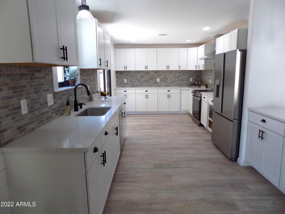 26201 S Eastlake Dr., Sun Lakes, AZ 85248