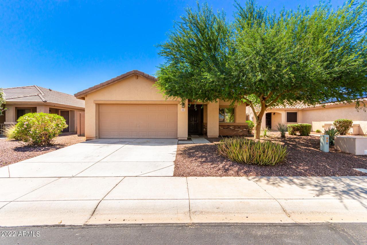 6668 S 258th Dr., Buckeye, AZ 85326