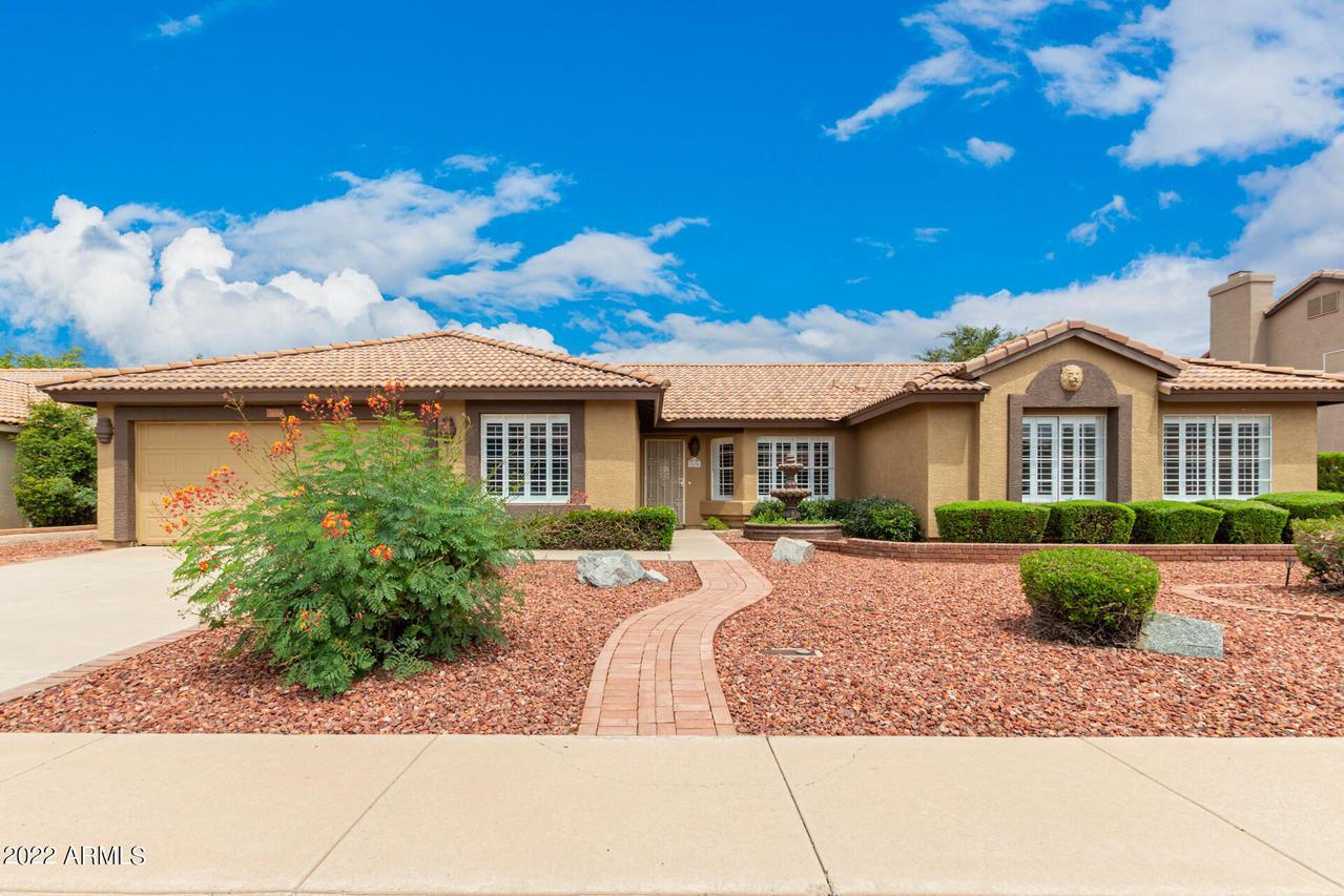 7634 W Maui Ln., Peoria, AZ 85381