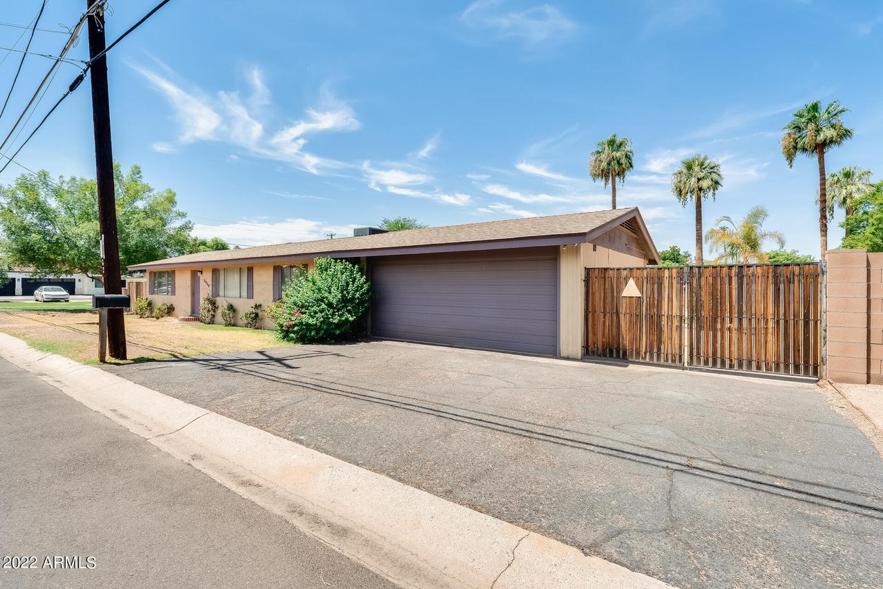 7710 N 3rd Ave., Phoenix, AZ 85021