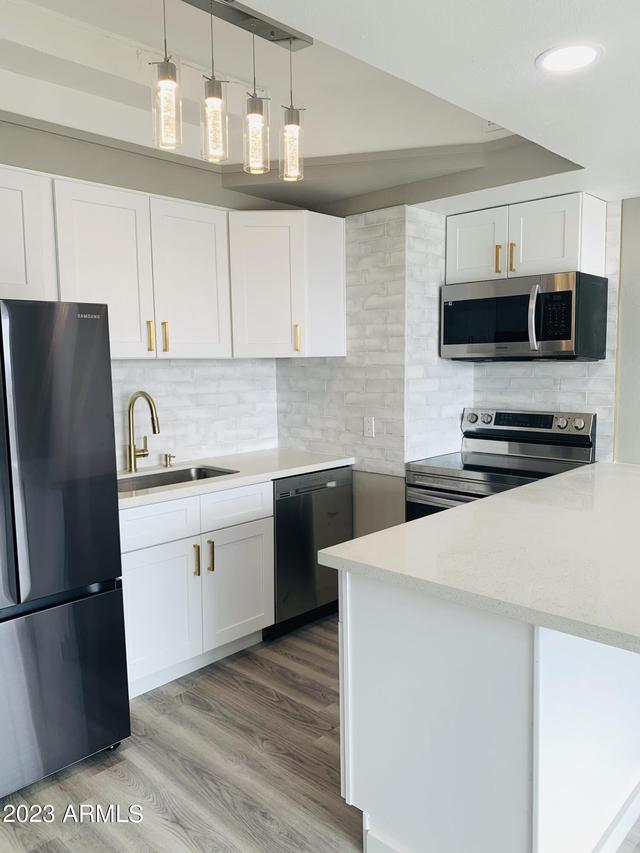 4750 N Central Ave. #B11, Phoenix, AZ 85012