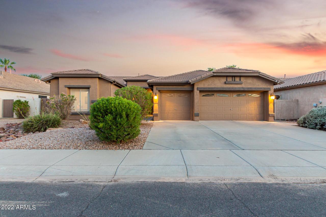 2311 E Indian Wells Dr., Chandler, AZ 85249