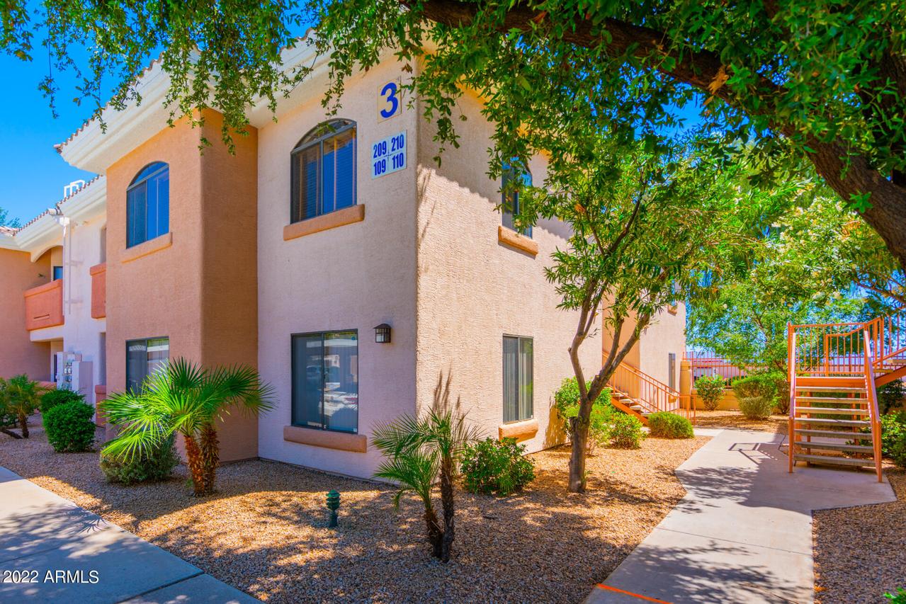 10030 W Indian School Rd. #111, Phoenix, AZ 85037
