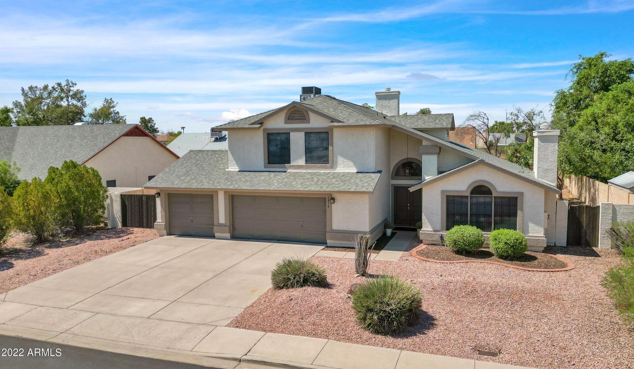 2916 E Lockwood St., Mesa, AZ 85213