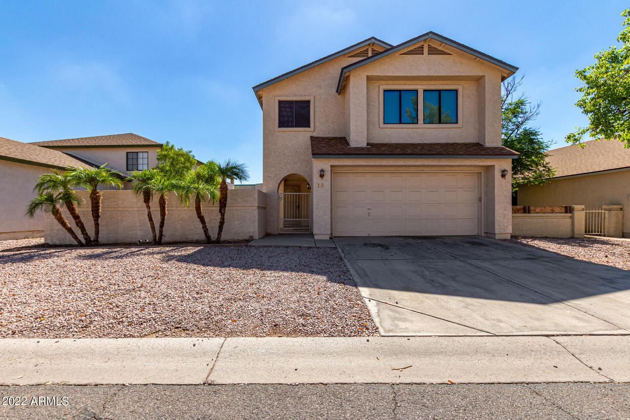 921 S Val Vista Dr. #18, Mesa, AZ 85204