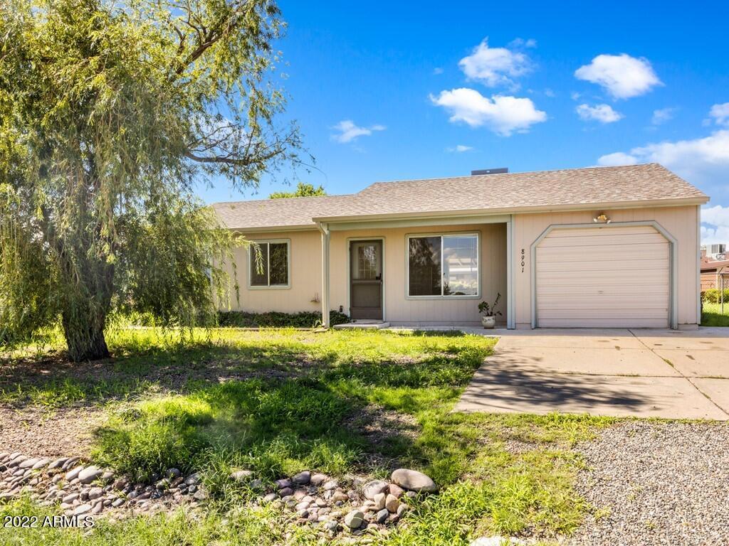 8901 E Waco Ct., Prescott Valley, AZ 86314