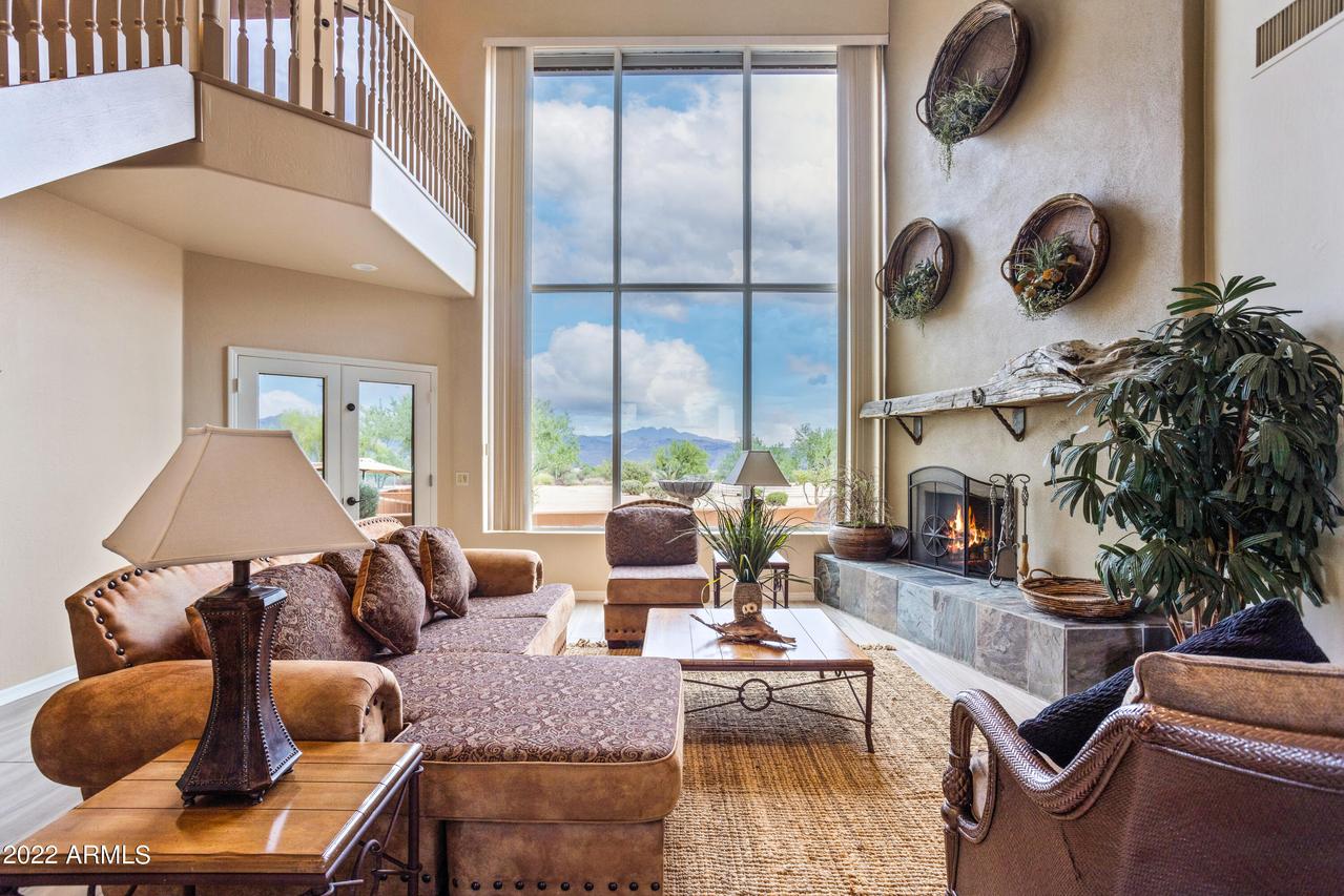 17047 E Dixileta Dr., Rio Verde, AZ 85263