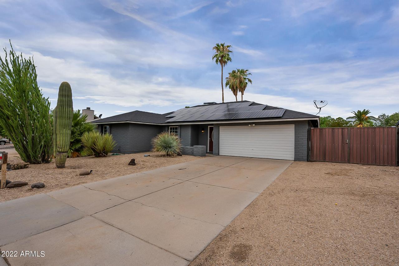 3414 E Anderson Dr., Phoenix, AZ 85032