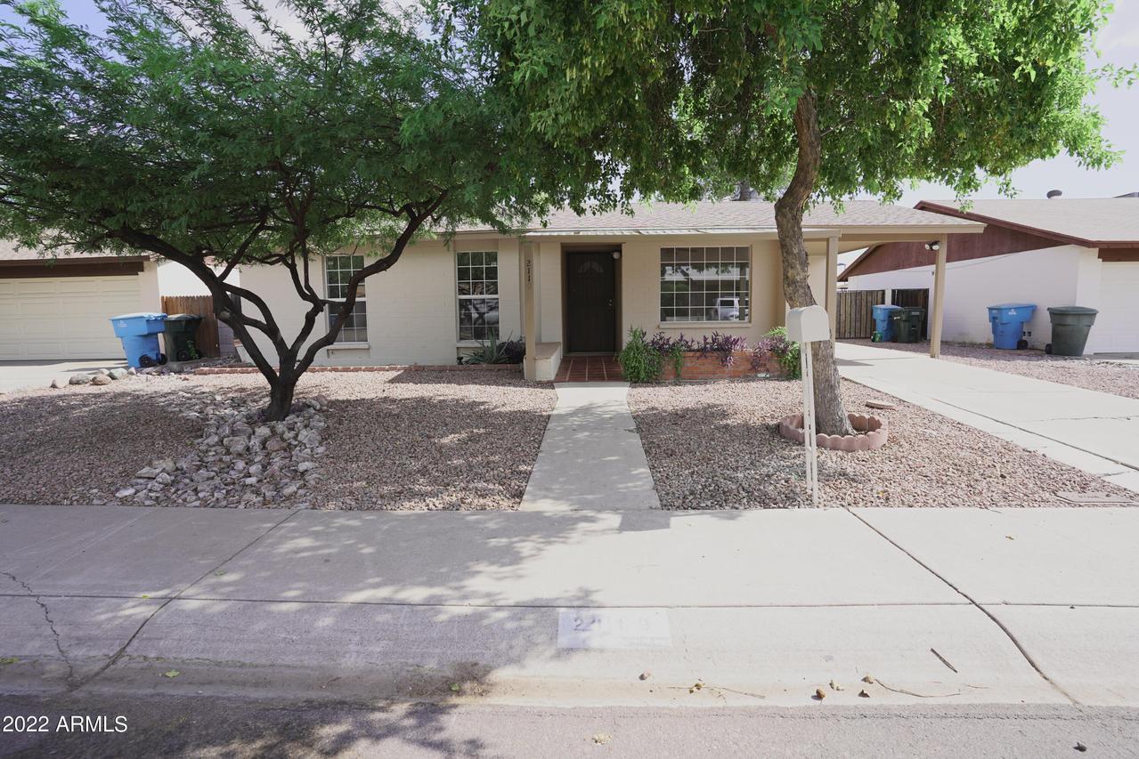 2119 W Danbury Rd., Phoenix, AZ 85023