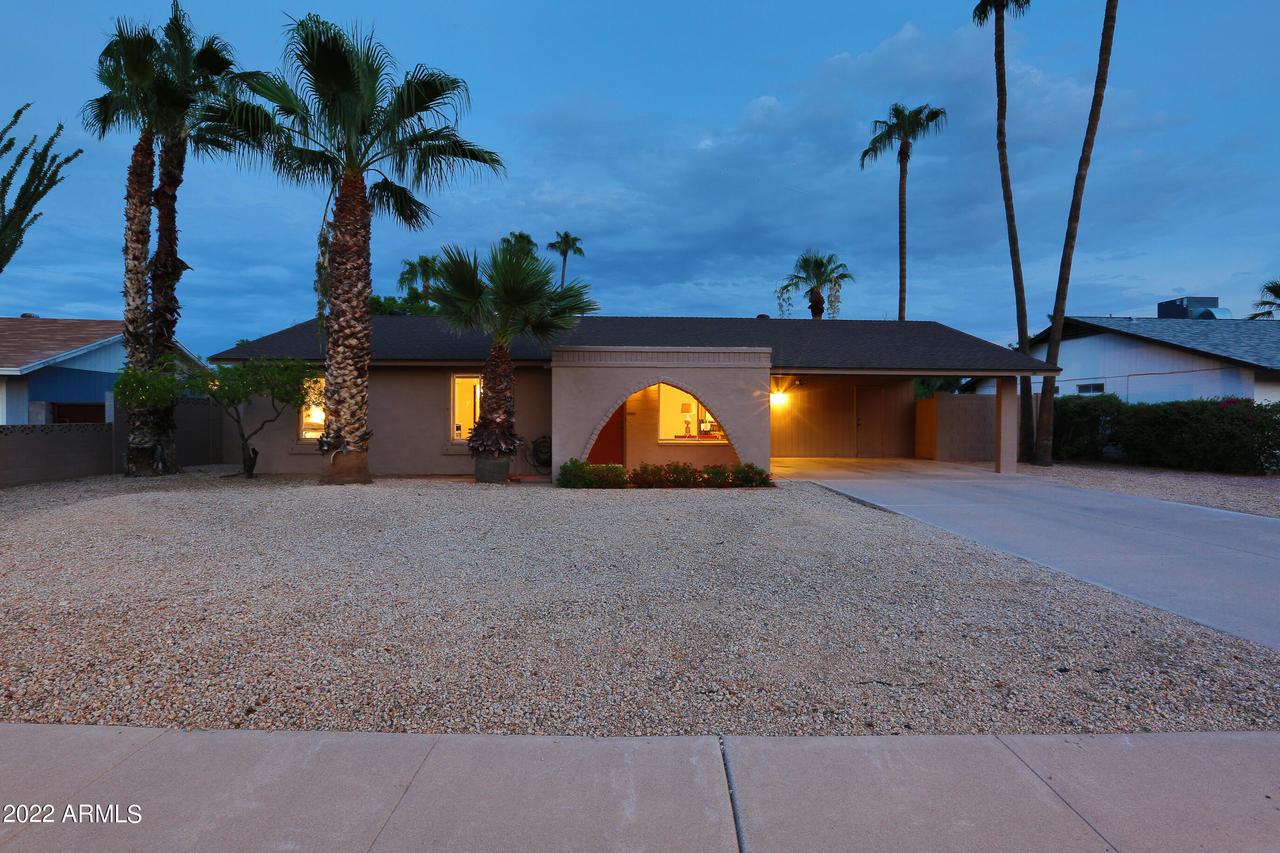 13231 N 30th Pl., Phoenix, AZ 85032