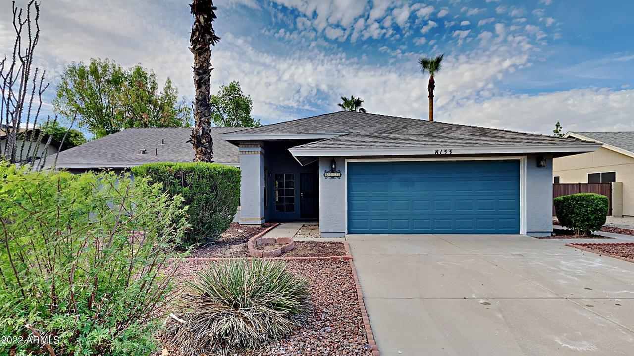 8133 W Dreyfus Dr., Peoria, AZ 85381