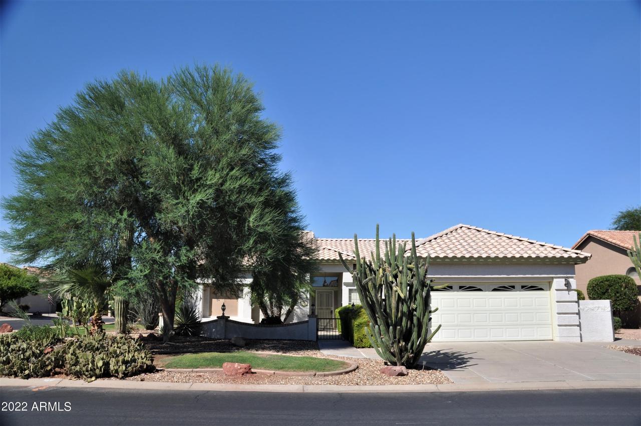 10202 E Champagne Dr., Sun Lakes, AZ 85248
