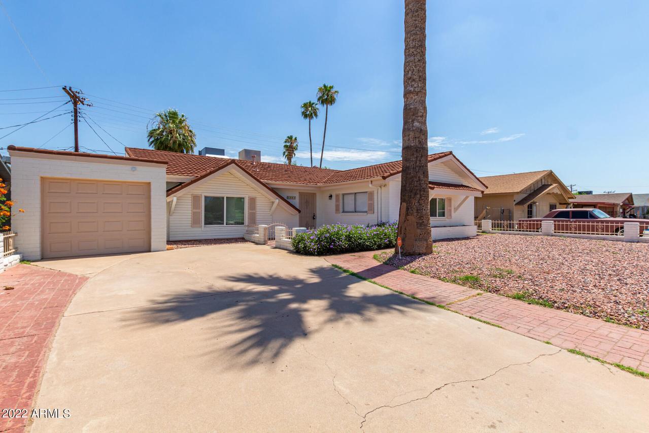 3247 N 55th Ave., Phoenix, AZ 85031