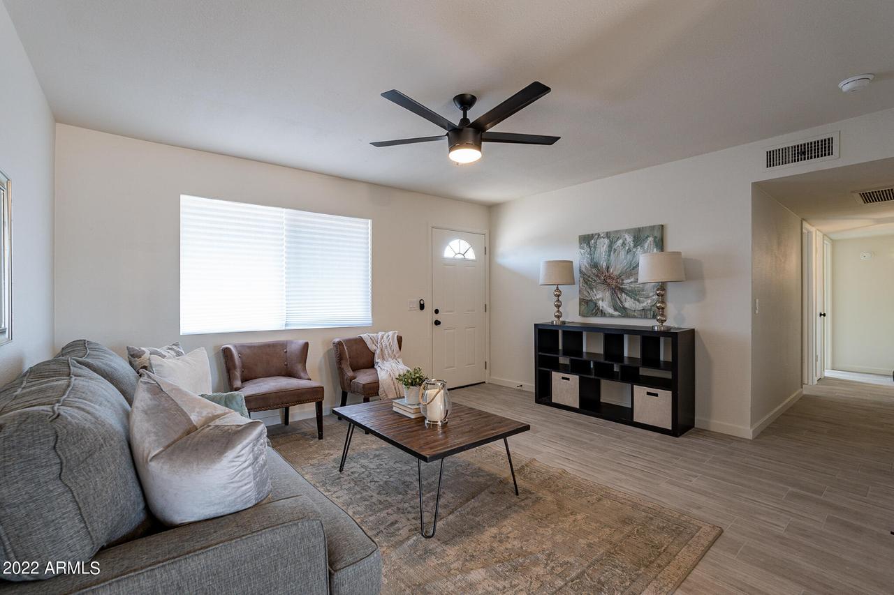 1226 S 78th St., Mesa, AZ 85209