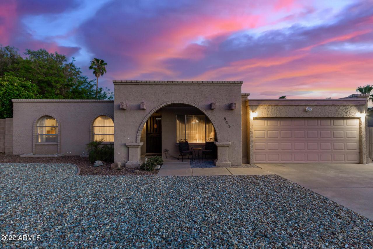 845 E Coral Gables Dr., Phoenix, AZ 85022