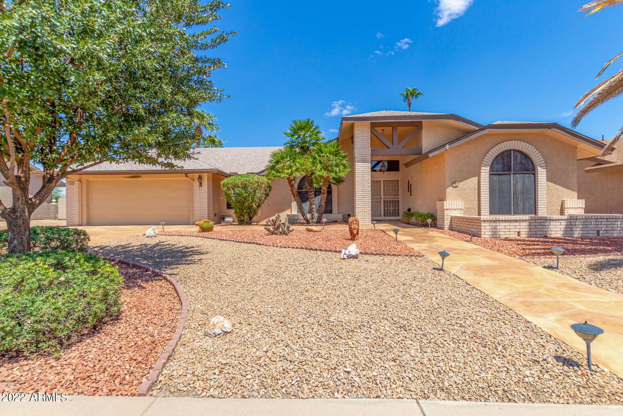 14422 W Yosemite Dr., Sun City West, AZ 85375