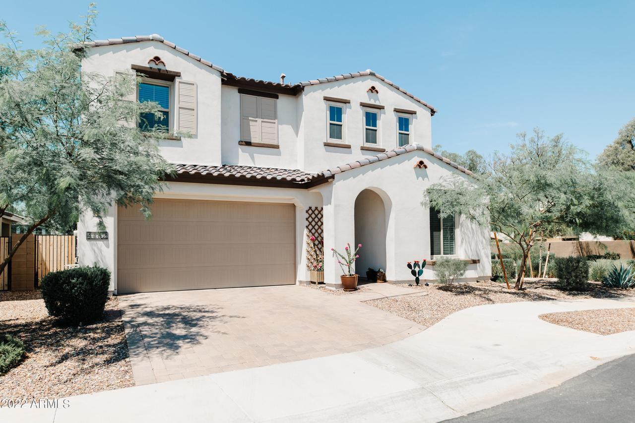 4482 S Montana Dr., Chandler, AZ 85248