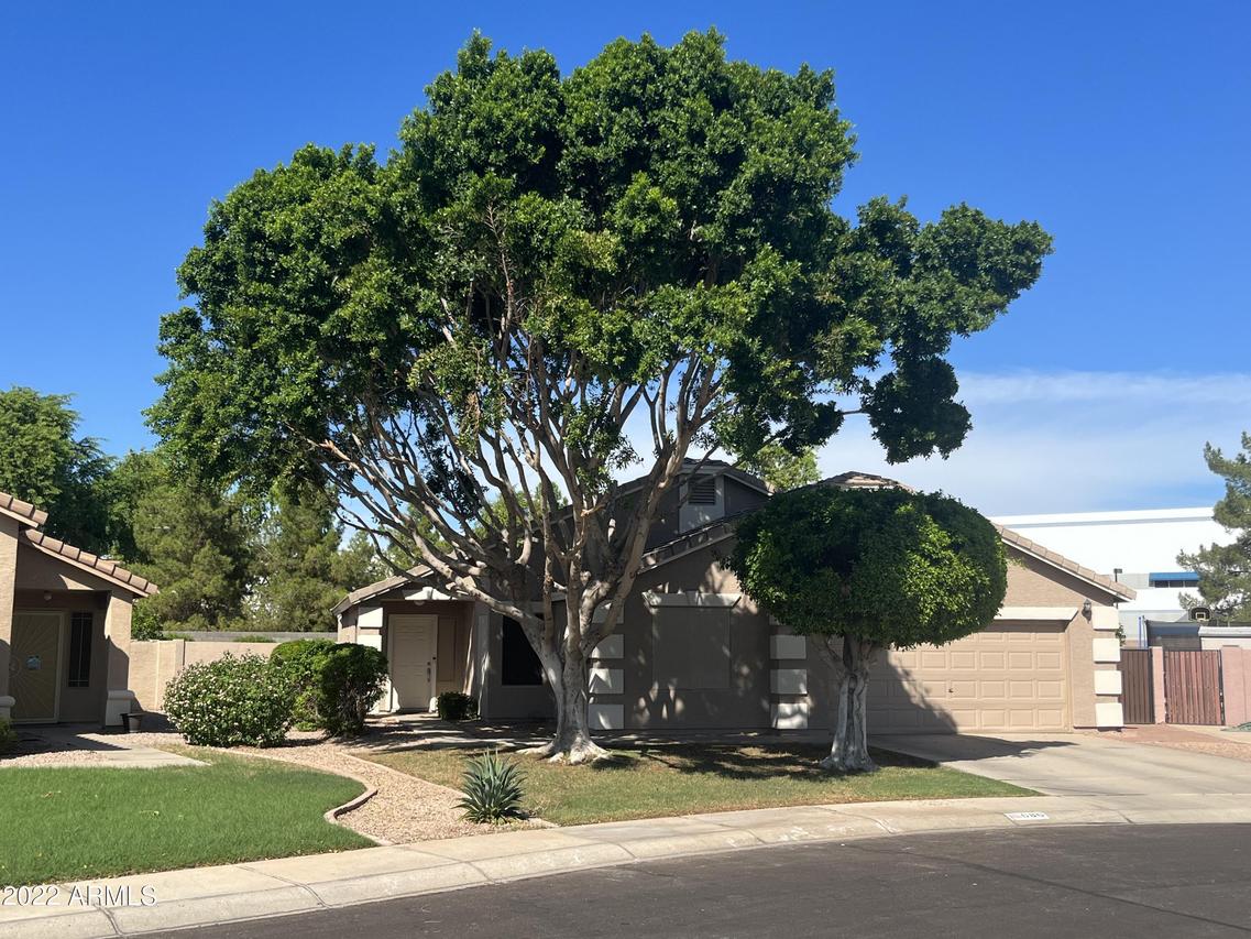 686 W Moore Ave., Gilbert, AZ 85233