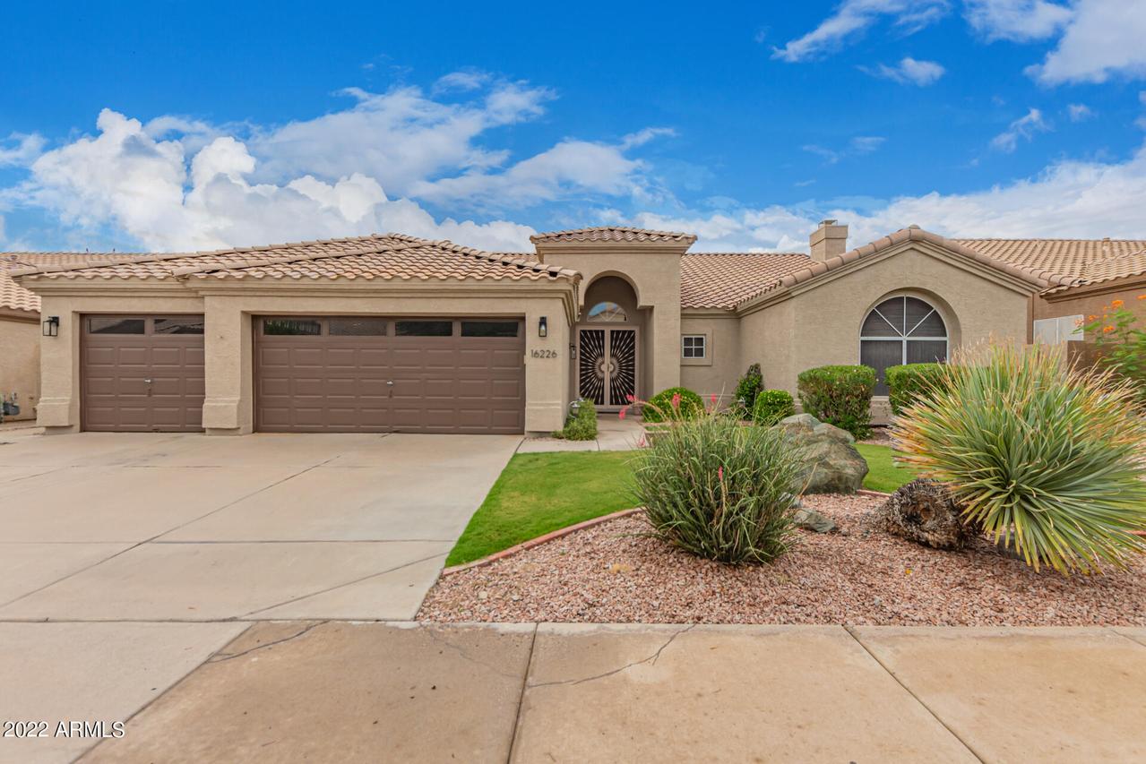 16226 S 1st St., Phoenix, AZ 85048