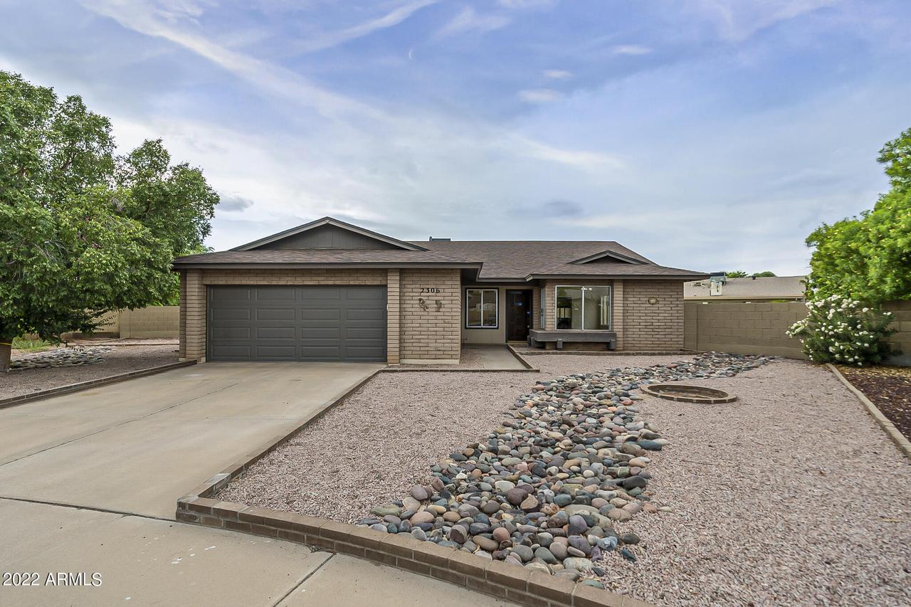 2306 N Salida Del Sol Ct., Chandler, AZ 85224