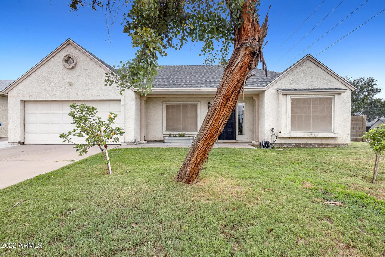 1201 E Wickieup Ln., Phoenix, AZ 85024