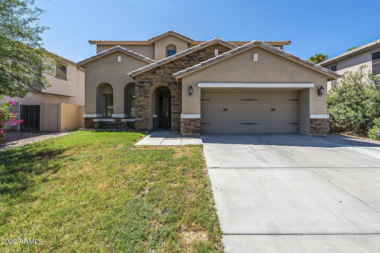 1479 E Magnum Rd., San Tan Valley, AZ 85140