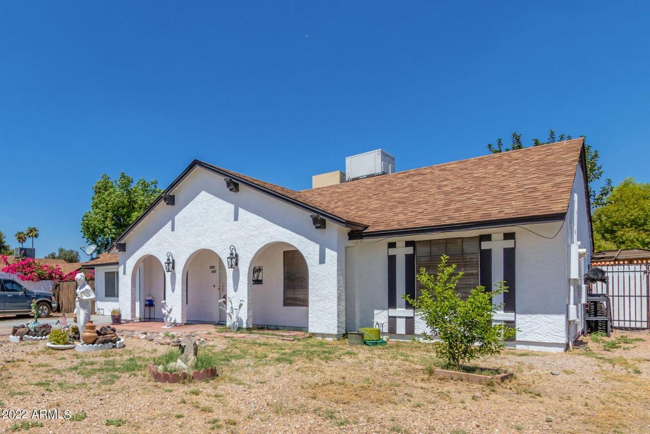 3136 W Las Palmaritas Dr., Phoenix, AZ 85051