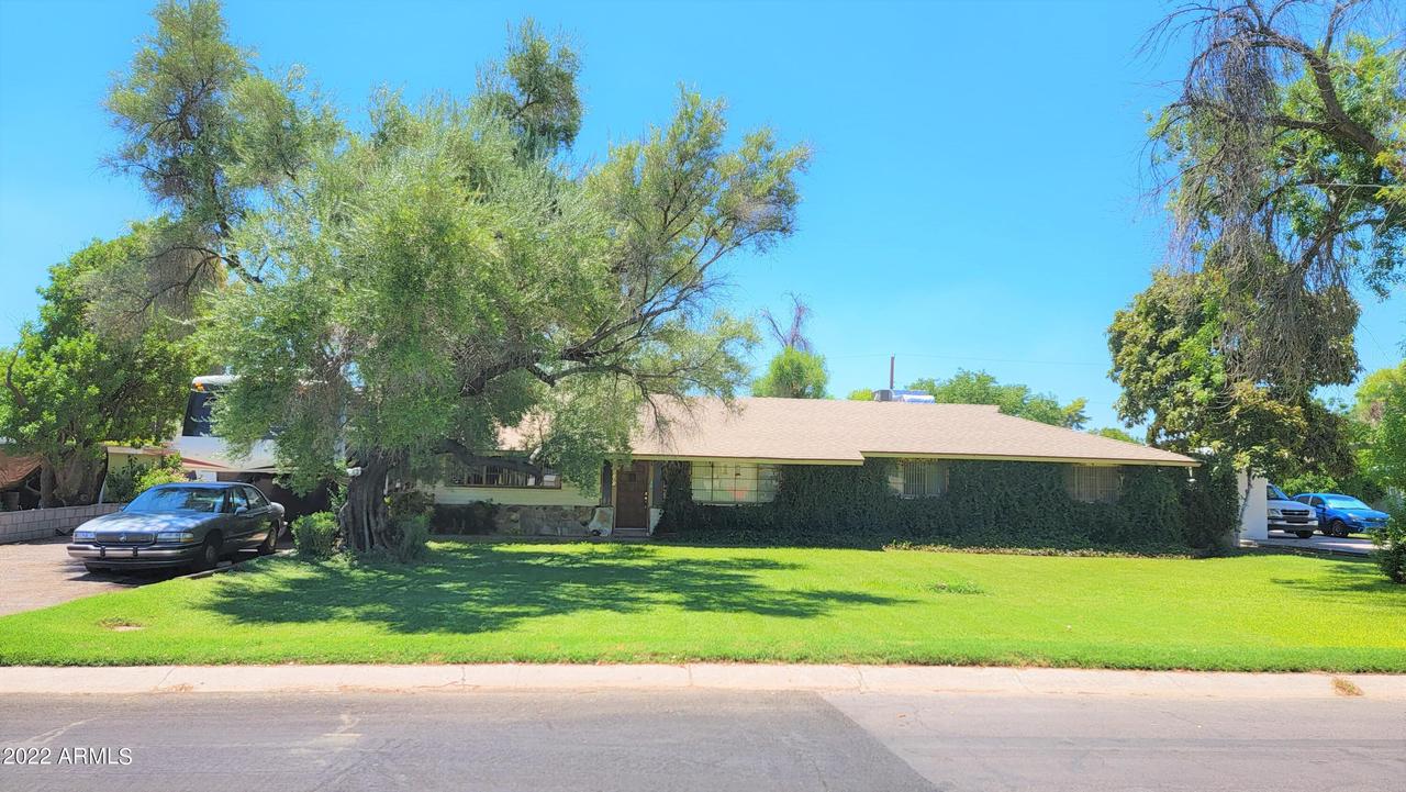 2141 W Augusta Ave., Phoenix, AZ 85021