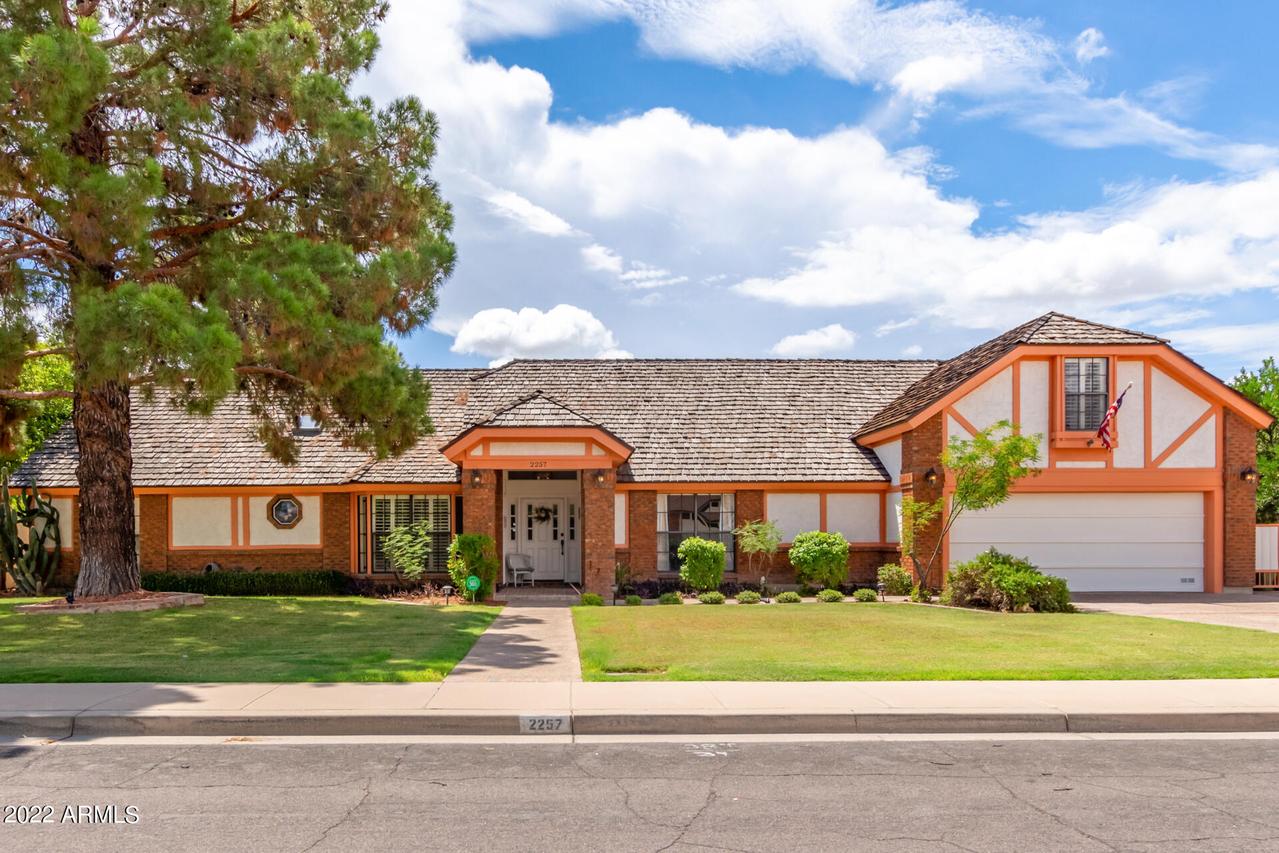 2257 E Inca St., Mesa, AZ 85213