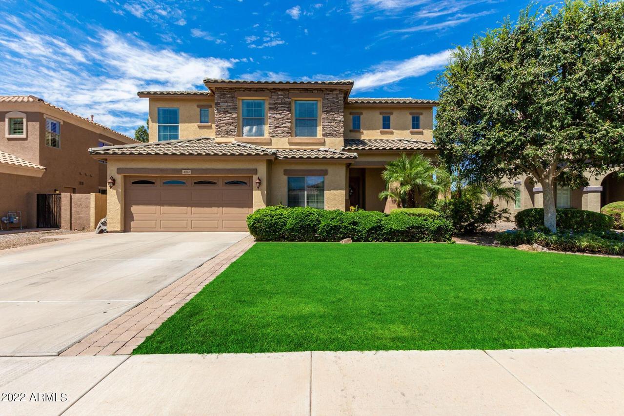 4852 S Cobblestone St., Gilbert, AZ 85298