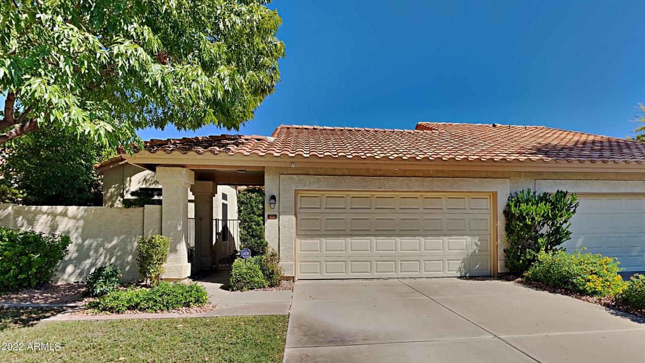958 E Todd Dr., Tempe, AZ 85283