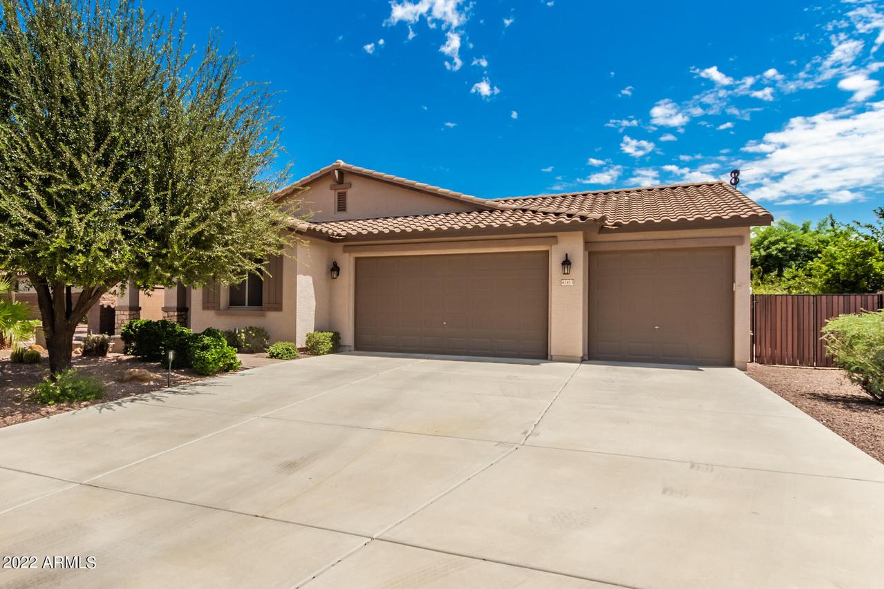 41413 N Eliana Dr., San Tan Valley, AZ 85140