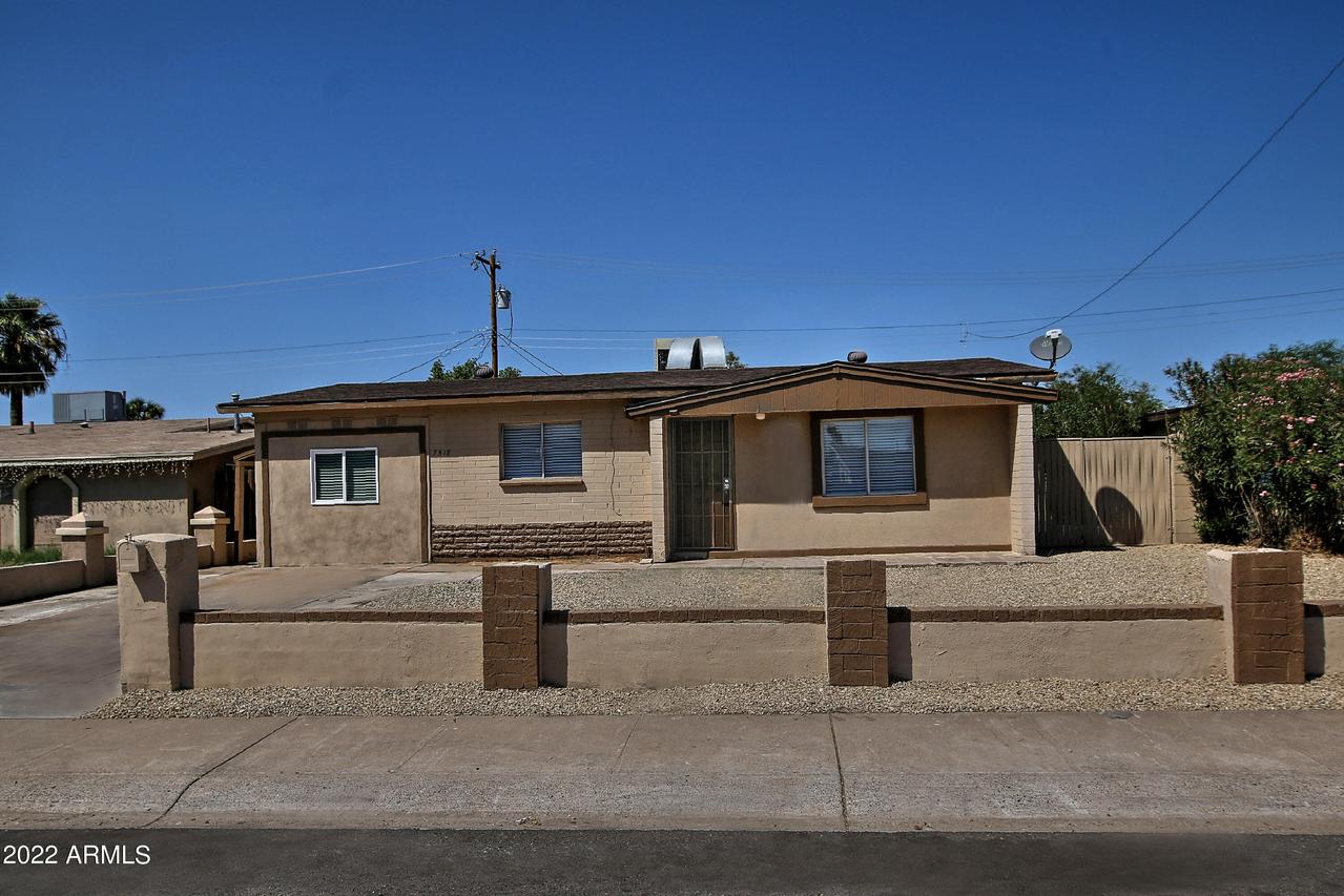 7518 W Whitton Ave., Phoenix, AZ 85033