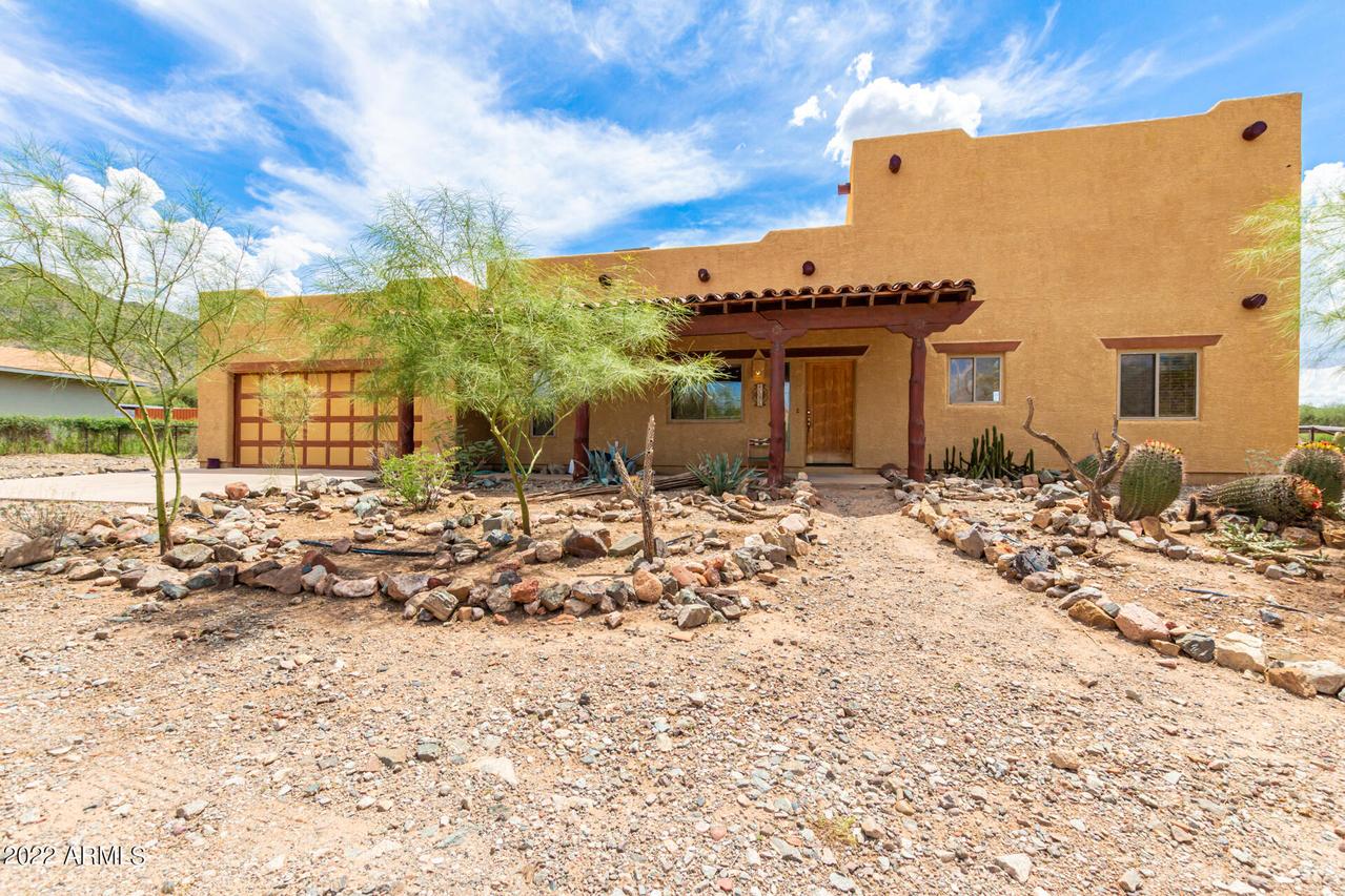 4101 W Carver Rd., Laveen, AZ 85339