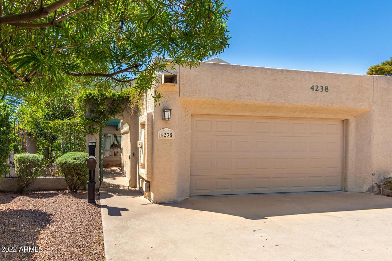 4238 N 44th St., Phoenix, AZ 85018