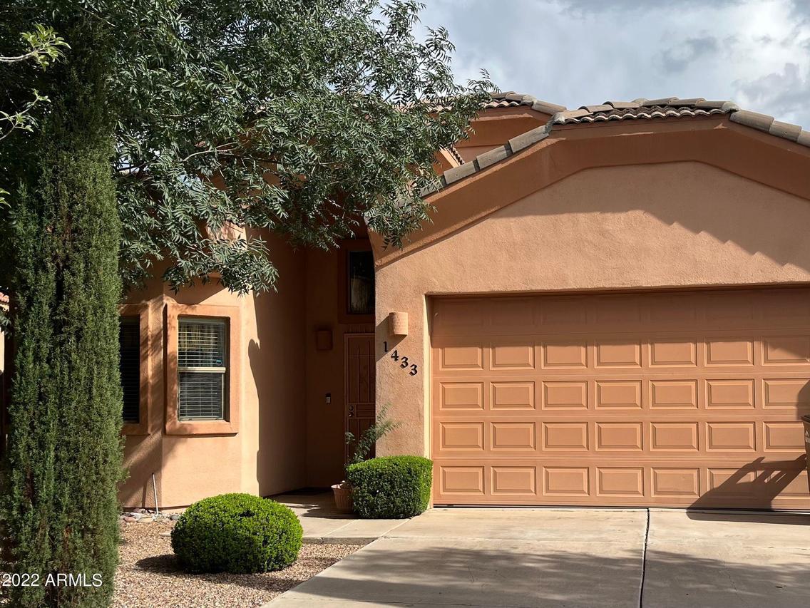 1433 E Camino Chavinda, Douglas, AZ 85607