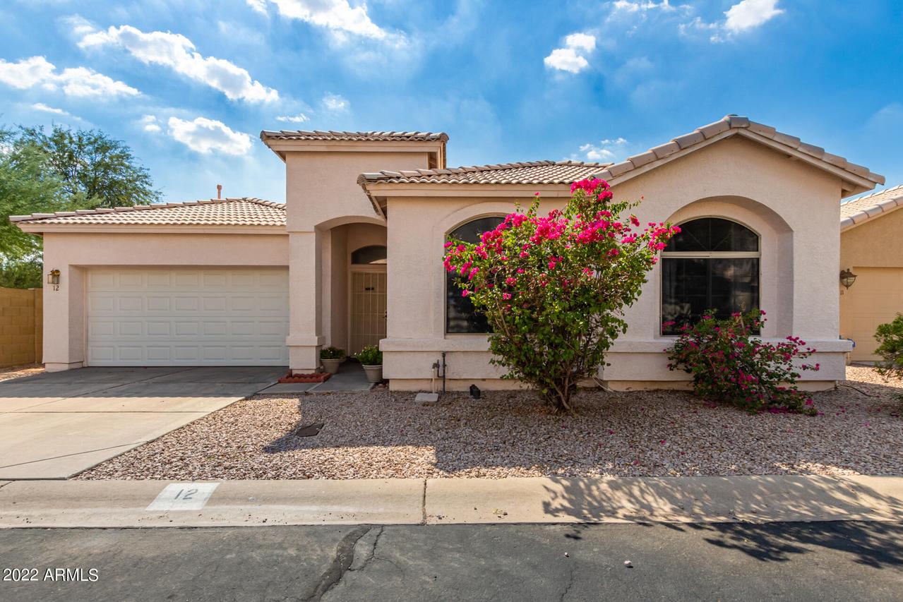1932 N Mesa Dr. #12, Mesa, AZ 85201